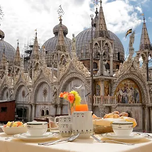 4* Hotel Canaletto Luxury - San Marco Luxury