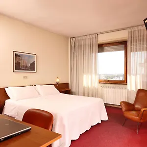 ** Hotel Radio Itálie