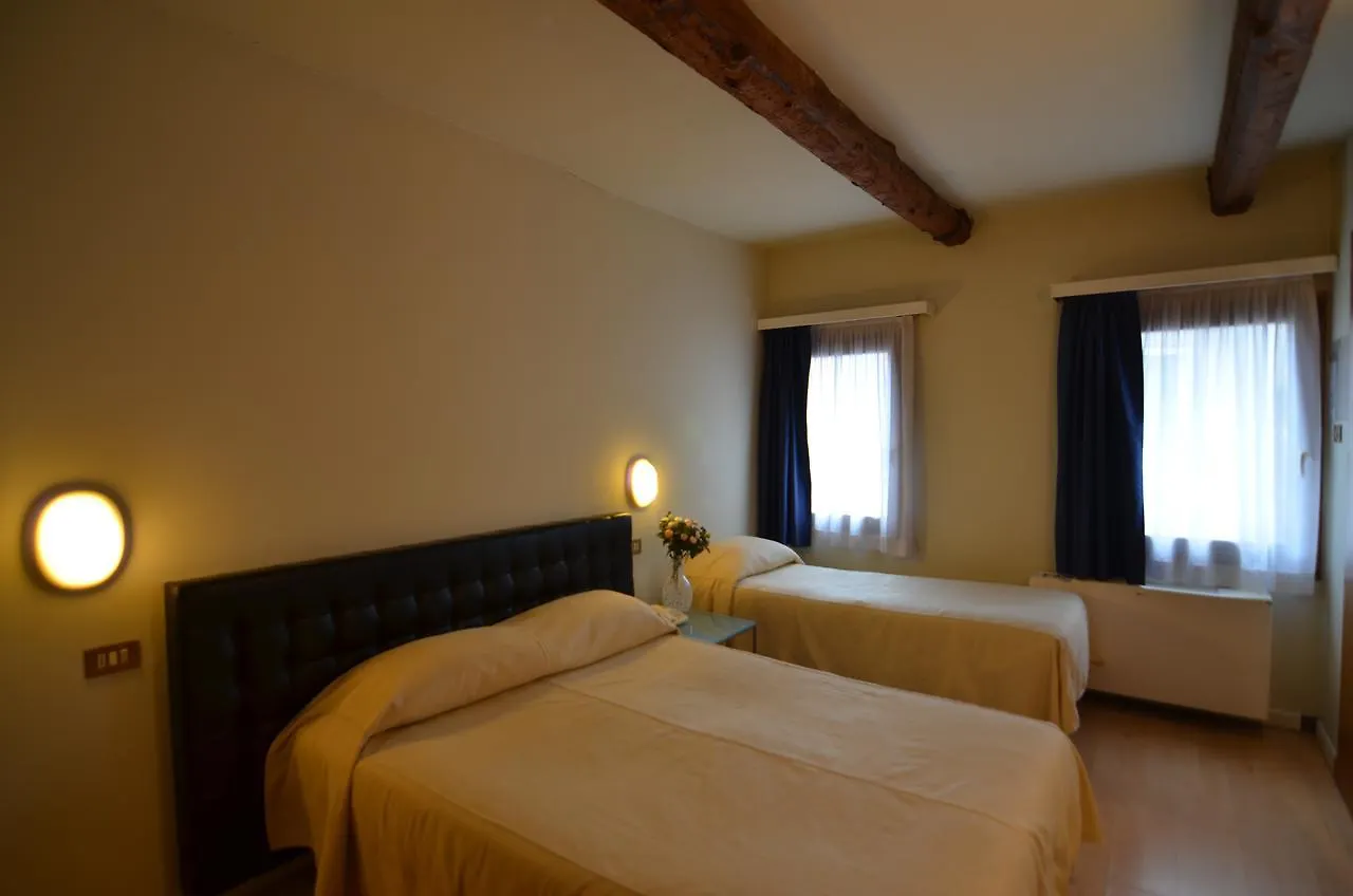 Hotel Piccolo Tiepolo Wenecja 0*,  Włochy